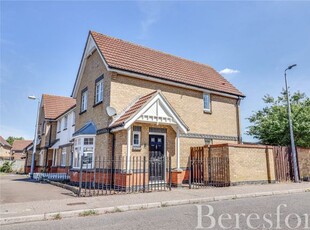 End terrace house to rent in Gulls Croft, Braintree CM7
