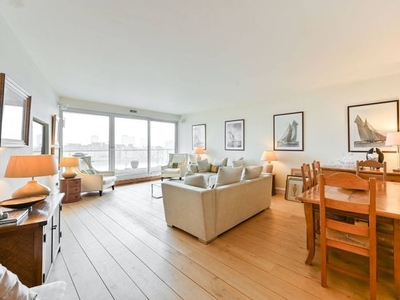 Flat for sale in Chelsea Crescent, Chelsea Harbour, Chelsea, London SW10