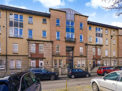 Flat for sale in Flat A, Old Rutherglen Road, New Gorbals, Glasgow G5