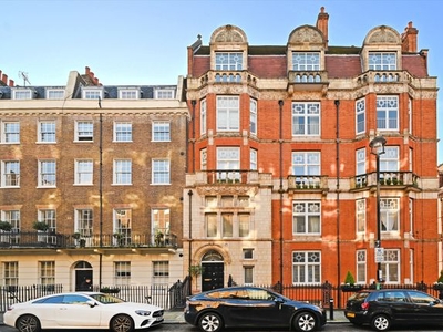 Flat for sale in Montagu Mansions, Marylebone W1U