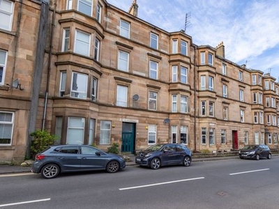 Flat for sale in Old Castle Road, Cathcart G44