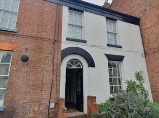 Flat to rent in Abbey Foregate, Shrewsbury SY2