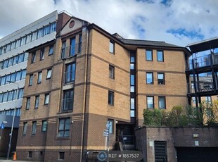 Flat to rent in Brown Street, Glasgow G2