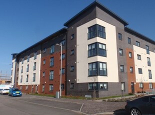 Flat to rent in Cardon Square, Braehead, Renfrew PA4