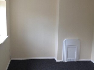 Flat to rent in Clayton Road, Clayton, Newcastle-Under-Lyme ST5