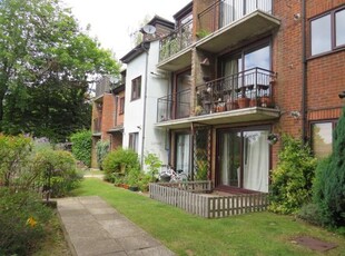 Flat to rent in Hospital Hill, Chesham HP5