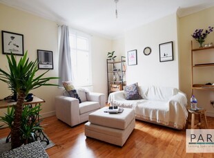 Flat to rent in Hova Villas, Hove, East Sussex BN3