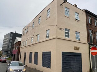 Flat to rent in Kempston Street, Liverpool L3