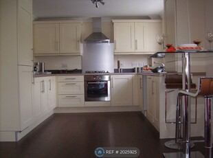 Flat to rent in Lapsley Avenue, Paisley PA2