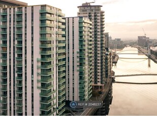 Flat to rent in Leader House, Media City Uk, Salford M50