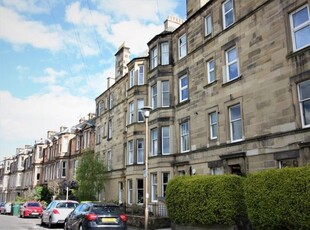 Flat to rent in Mentone Terrace, Newington, Edinburgh EH9