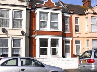 Flat to rent in Meredith Road, Clacton-On-Sea CO15