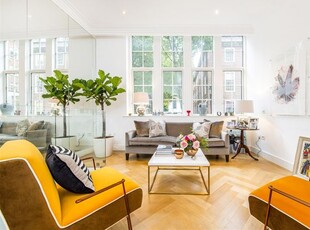 Flat to rent in Romney House, 47 Marsham Street, Westminster, London SW1P