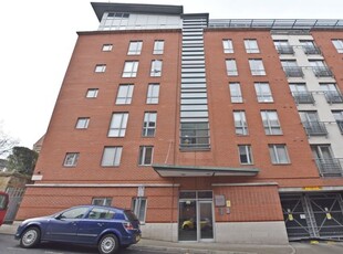 Flat to rent in Ropewalk Court, Upper College Street, Nottingham NG1