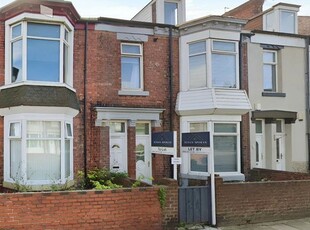 Flat to rent in Stanhope Road, South Shields NE33