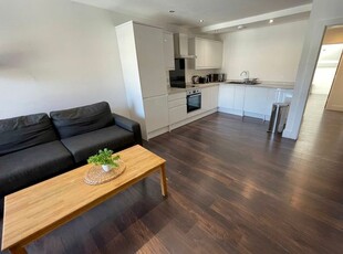 Flat to rent in Stanley Street, Liverpool L1