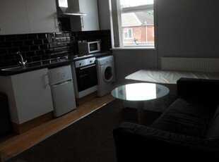 Flat to rent in Terry Road, Stoke CV1