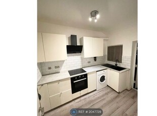 Flat to rent in Warrington Road, Prescot L34