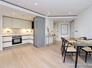 Flat to rent in Westmark Tower, 1 Newcastle Place, London W2