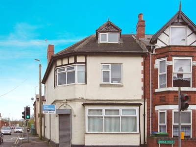 Property for sale in Lodge Road, West Bromwich B70