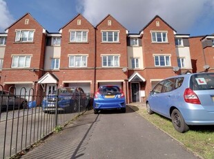 Property to rent in Friars Terrace, Stafford ST17