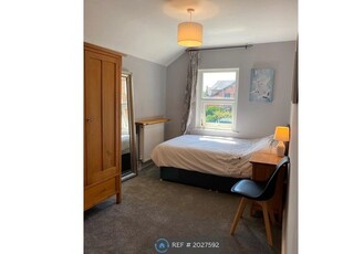 Room to rent in St Pauls Road, Gloucester GL1