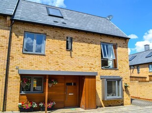 Semi-detached house to rent in Forty Acre Road, Trumpington, Cambridge CB2