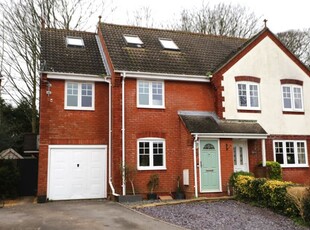 Semi-detached house to rent in Gunners Park, Bishops Waltham, Southampton SO32
