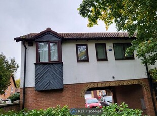 Semi-detached house to rent in Haig Drive, Slough SL1