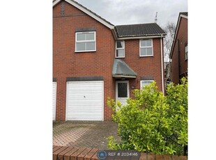 Semi-detached house to rent in Hampton Road, Southport PR8