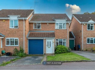 Semi-detached house to rent in Heacham Close, Lower Earley, Reading RG6