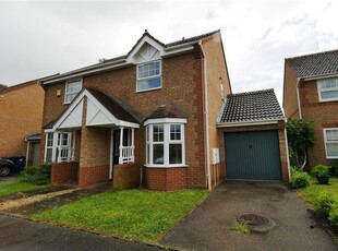 Semi-detached house to rent in Lodge Close, Huntingdon PE29