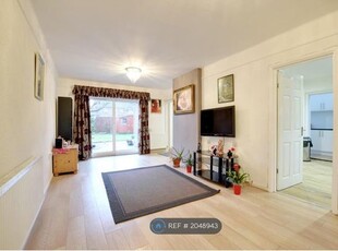 Semi-detached house to rent in Mill Way, Mill End, Rickmansworth WD3