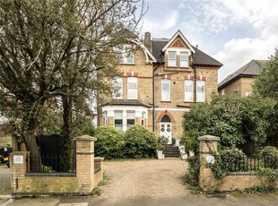 Semi-detached house to rent in Ross Road, London SE25
