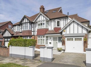 Semi-detached house to rent in Thornton Road, London SW12
