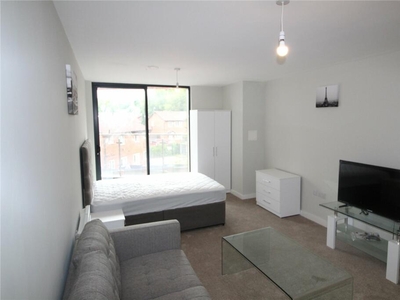 Studio flat for rent in Adelphi Wharf 1C, Adelphi Street, Salford, Greater Manchester, M3