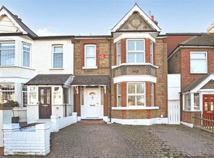 Terraced house for sale in Gaynes Hill Road, Woodford Green IG8