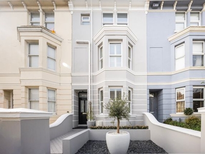 Terraced house for sale in Queens Park Road, Brighton BN2