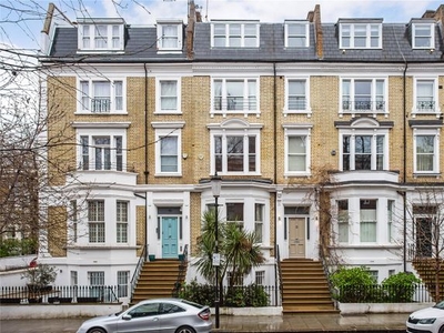 Terraced house for sale in Russell Road, Kensington, London W14
