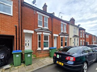 Terraced house to rent in Bath Street, Southampton SO14