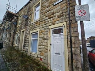 Terraced house to rent in Birch Street, Bacup OL13