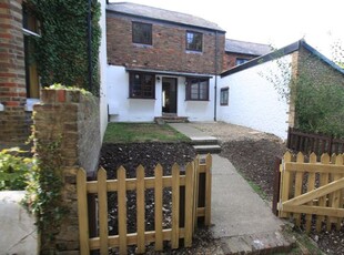 Terraced house to rent in Church Hill, Temple Ewell CT16