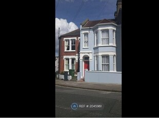 Terraced house to rent in Netherford Road, London SW4