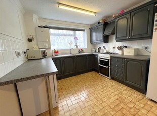Terraced house to rent in Panters, Hextable, Swanley BR8