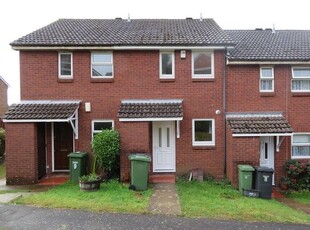 Terraced house to rent in Penelope Gardens, Southampton SO31