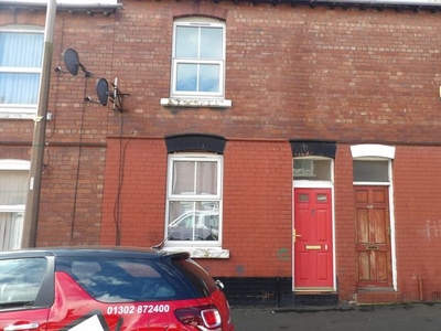 Terraced house to rent in Regent Street, Balby, Doncaster DN4