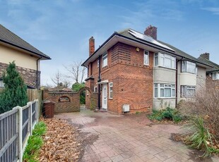 Terraced house to rent in Thicket Grove, Romford RM9