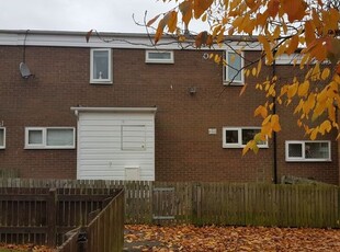 Terraced house to rent in Warrensway, Woodside, Telford TF7