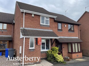 Town house to rent in Jade Court, Meir Hay, Stoke-On-Trent, Staffordshire ST3