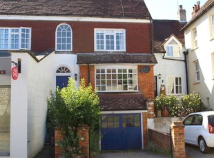 Town house to rent in North Lane, South Harting, Petersfield GU31